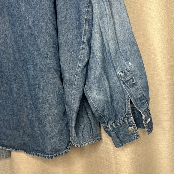 VINTAGE CAPACITY CHAMBRAY BUTTON DOWN SHIRT (XXL) - Picture 8 of 8